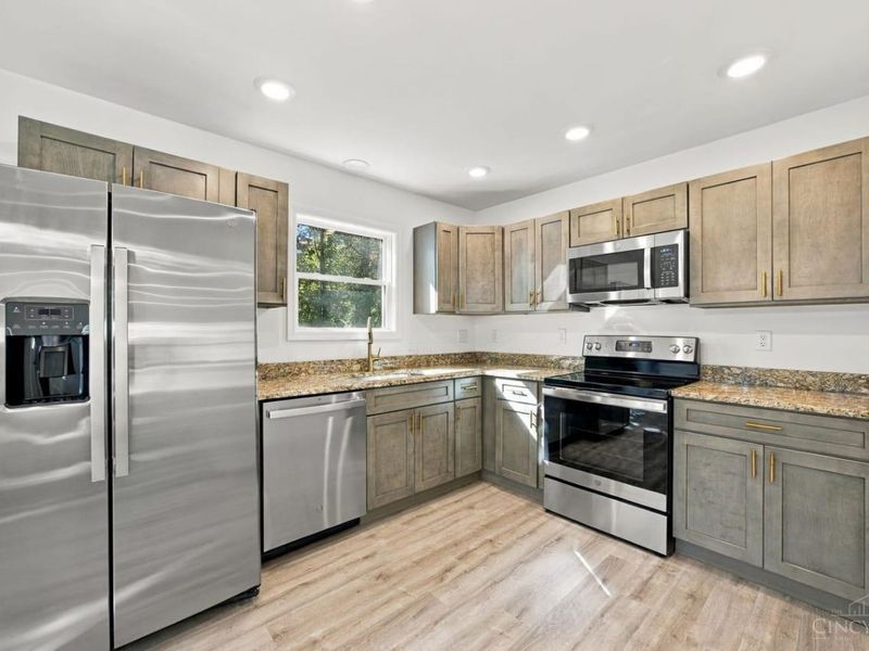 1309 Regent Avenue, Cincinnati, OH 45237 Photo 3