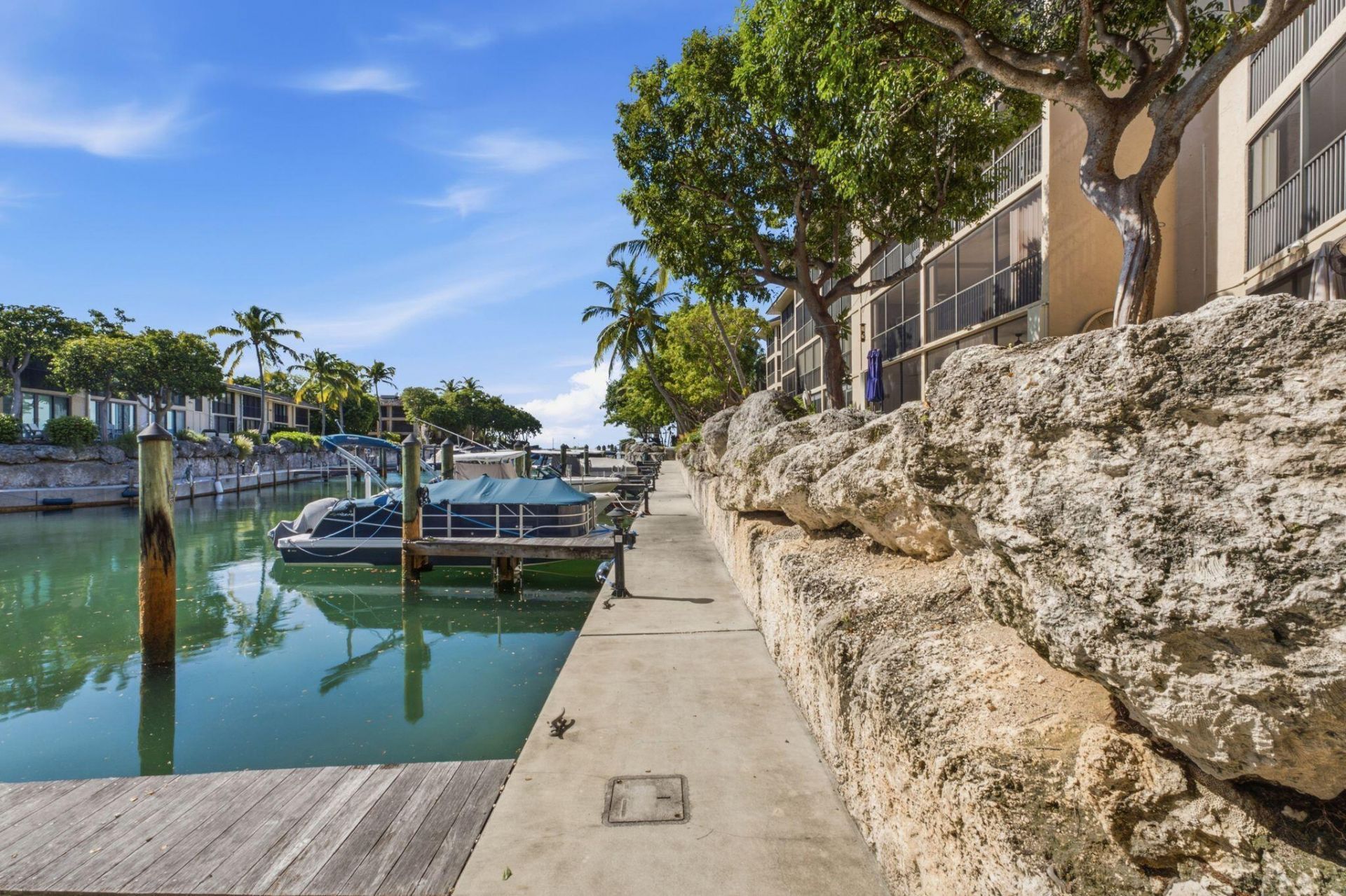 96000 NW Overseas Highway, Unit APT W22, Key Largo, FL 33037 Photo