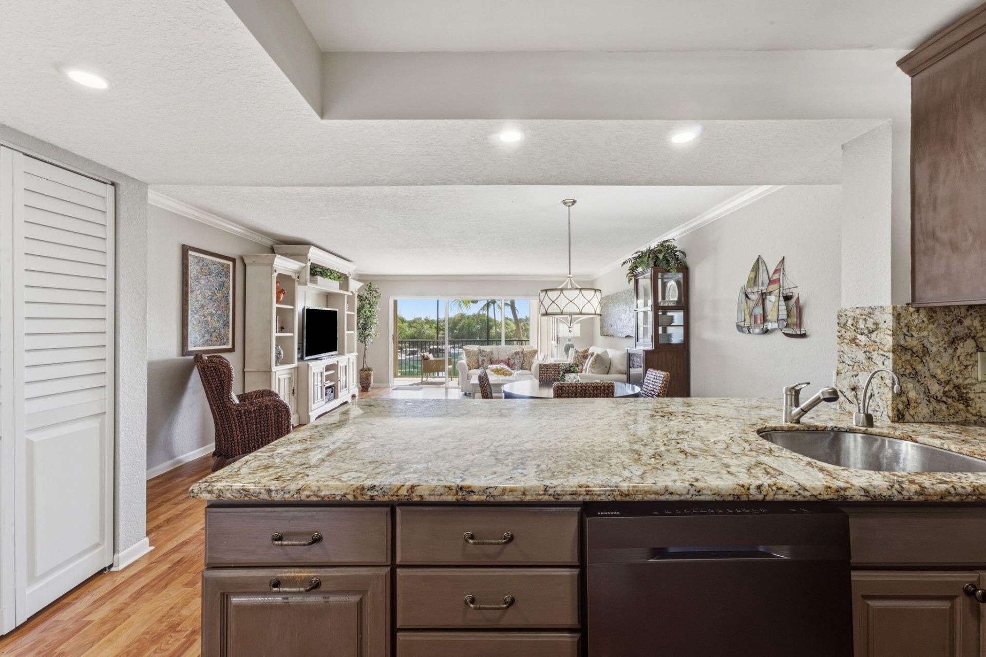 96000 NW Overseas Highway, Unit APT W22, Key Largo, FL 33037 Photo