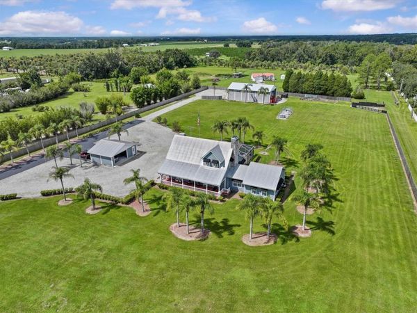 195 SPRING LAKE HIGHWAY, BROOKSVILLE, FL 34602