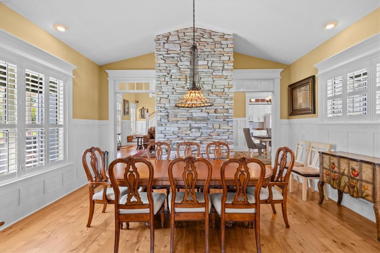 195 Spring Lake Highway, Brooksville, FL 34602 Photo