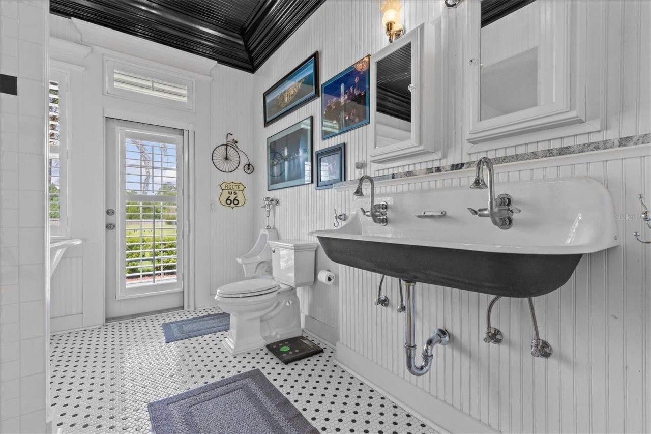 195 Spring Lake Highway, Brooksville, FL 34602 Photo