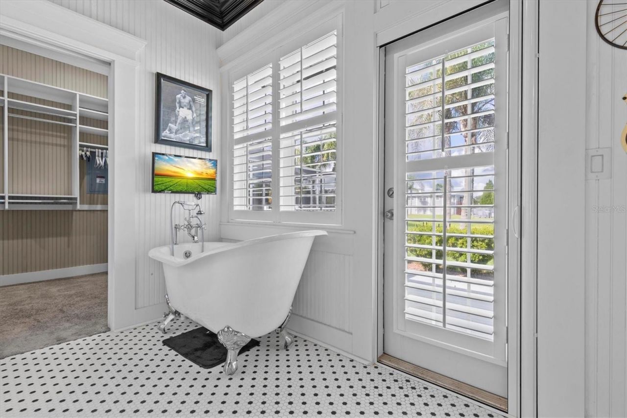 195 Spring Lake Highway, Brooksville, FL 34602 Photo
