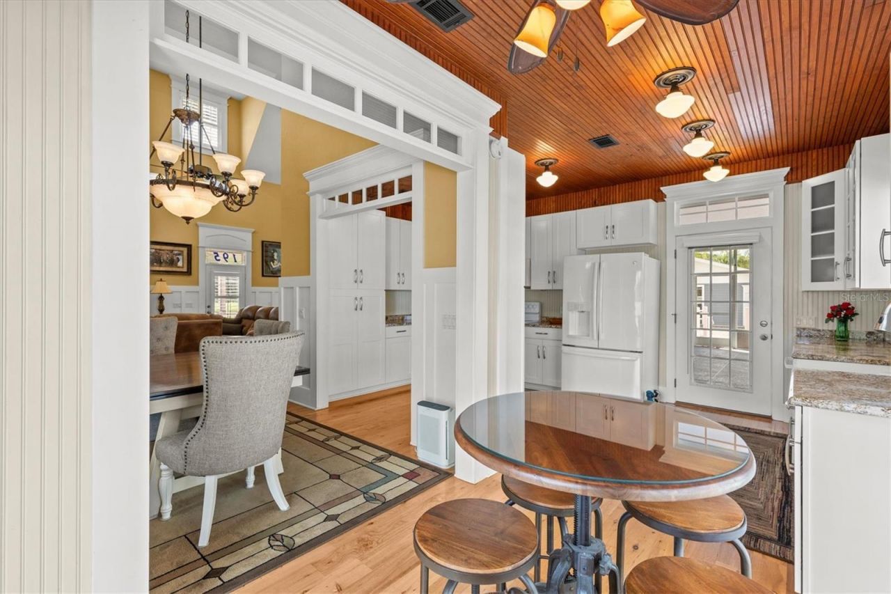 195 Spring Lake Highway, Brooksville, FL 34602 Photo