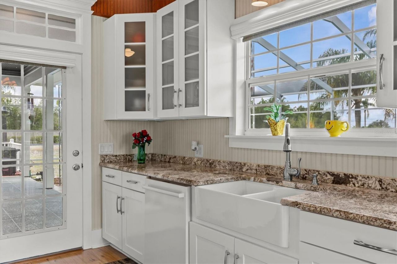 195 Spring Lake Highway, Brooksville, FL 34602 Photo