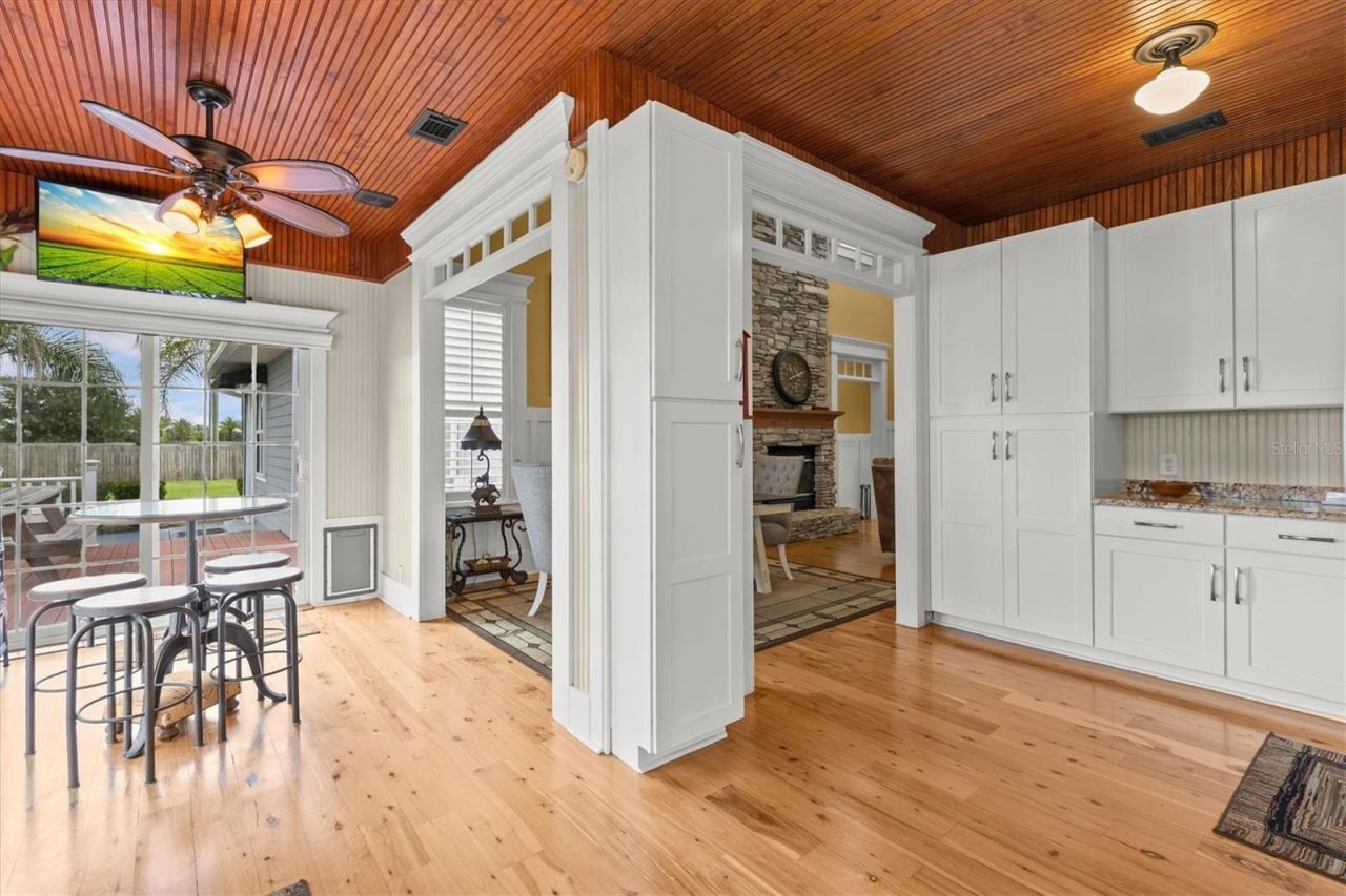 195 Spring Lake Highway, Brooksville, FL 34602 Photo