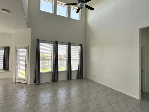 116 Krupp Ave, Liberty Hill, TX 78642
