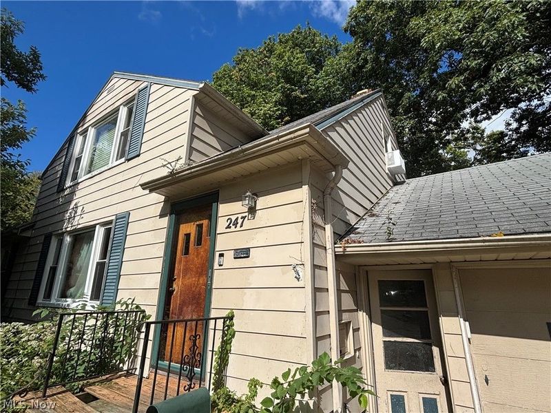 247 W Glendale Street, Bedford, OH 44146 Photo 2