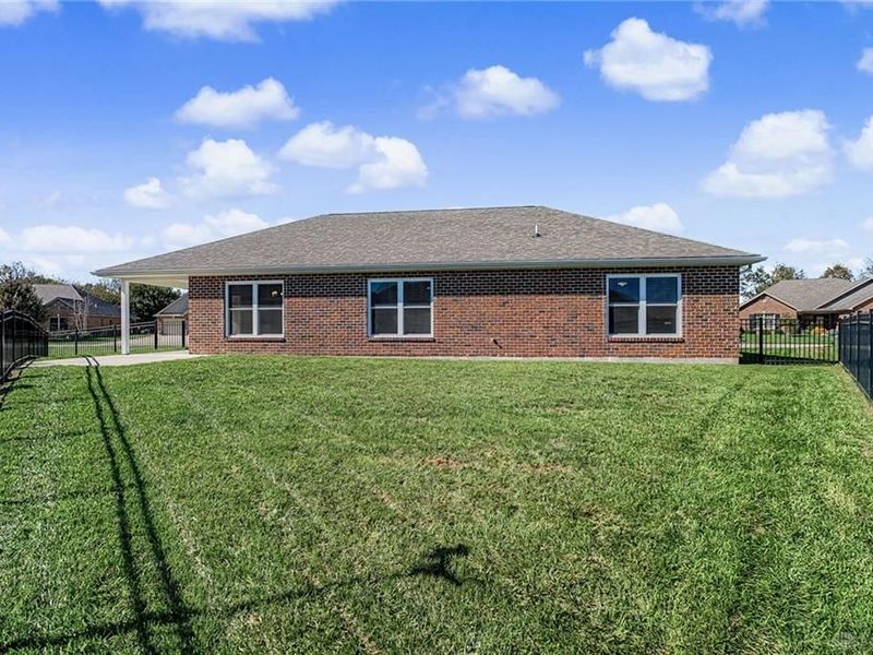 864 W Bentley Circle, Troy, OH 45373 Photo 40