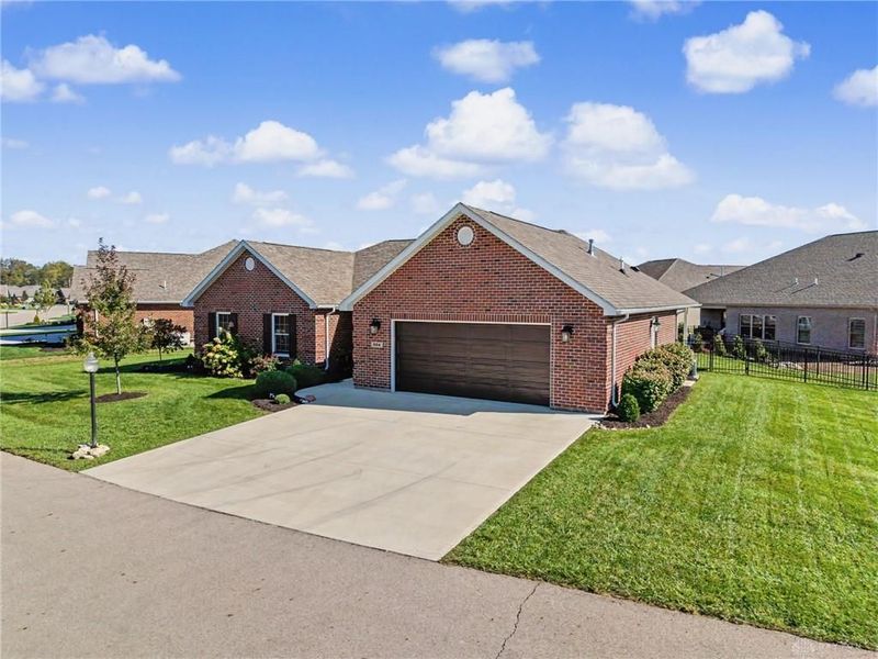 864 W Bentley Circle, Troy, OH 45373 Photo 42