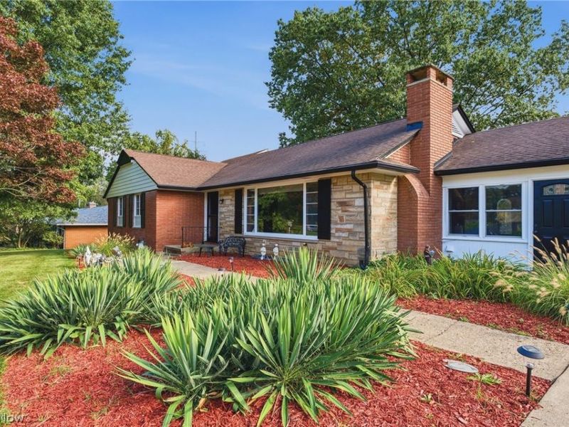 1004 Eastwood Street NE, Canton, OH 44714 Photo 5