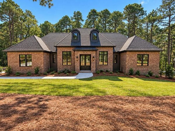 12 Chestertown Drive, Pinehurst, NC 28374