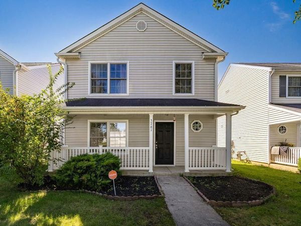 3761 Bill Of Rights Square , Columbus, OH 43207