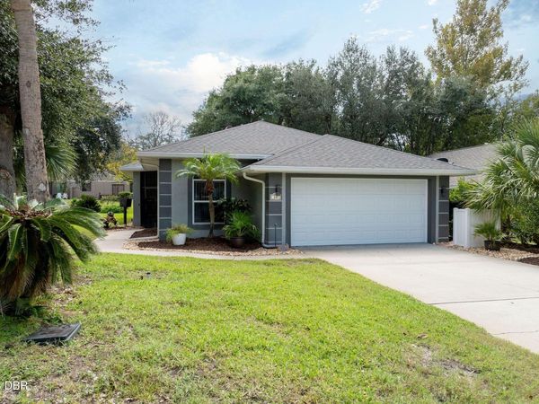 20 Lake Walden Trail, Ormond Beach, FL 32174