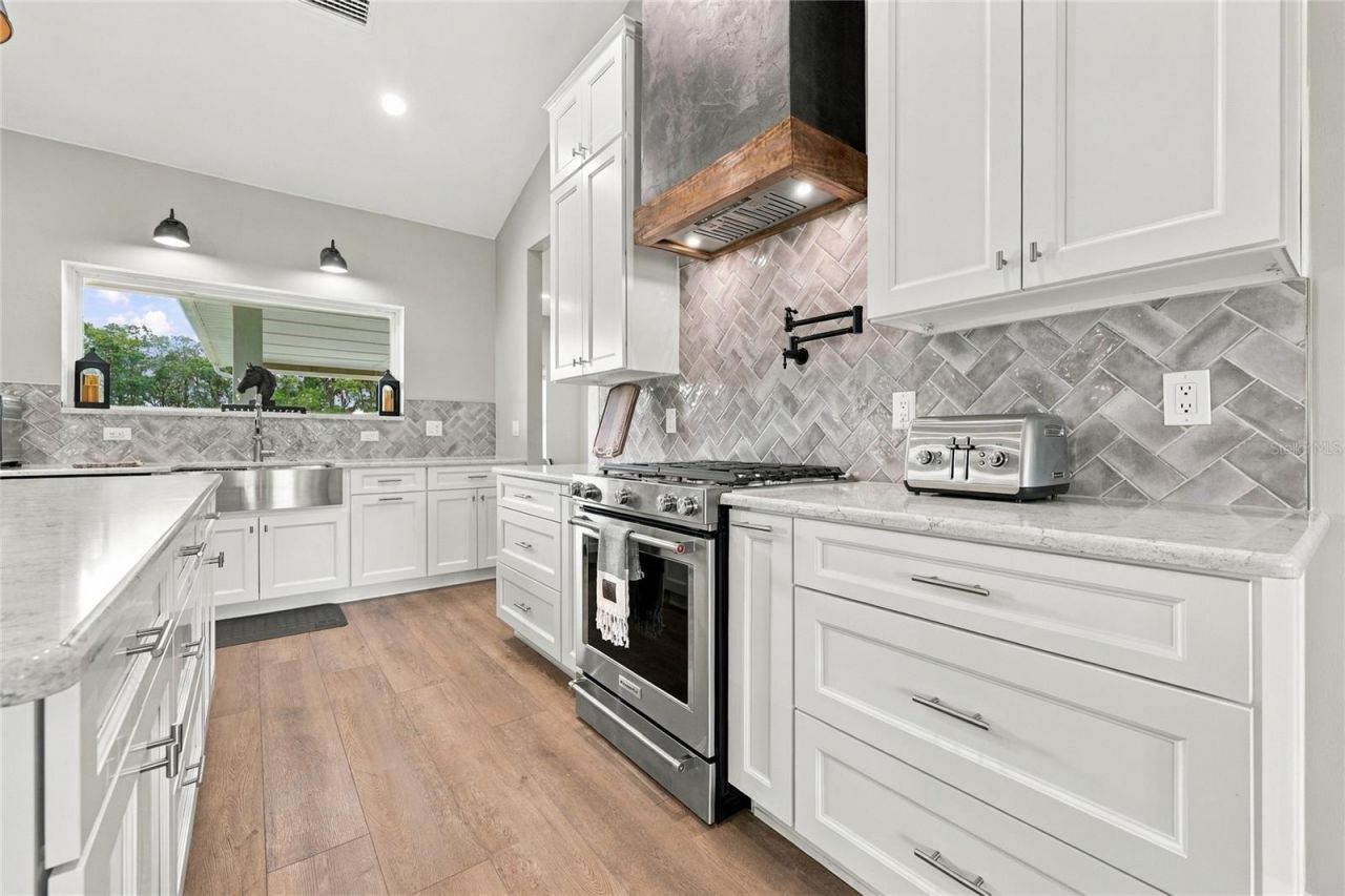 20875 NW 207th Terrace , High Springs, FL 32643 Photo