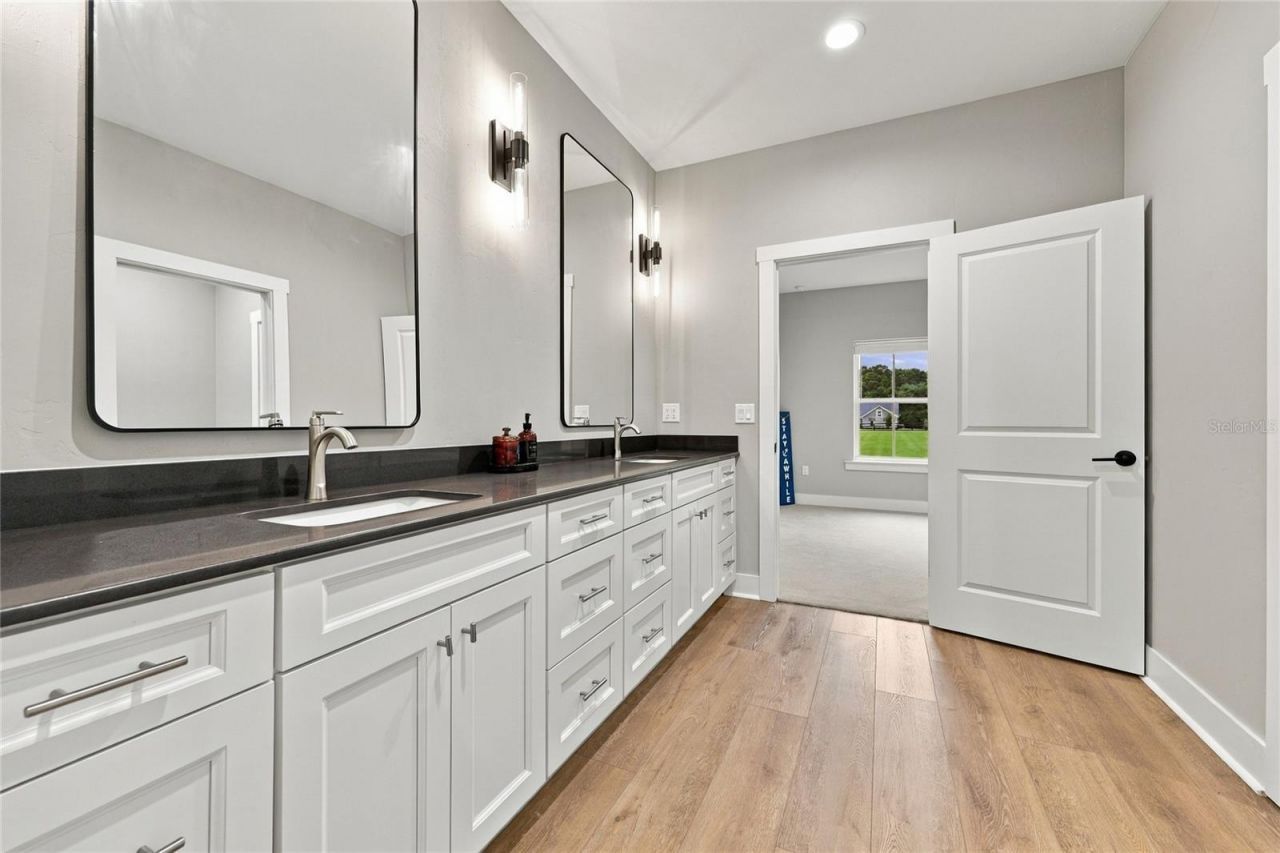20875 NW 207th Terrace , High Springs, FL 32643 Photo
