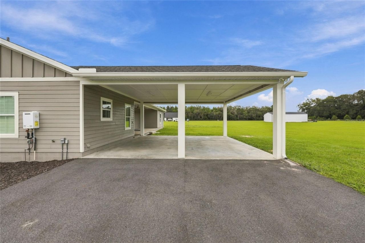 20875 NW 207th Terrace , High Springs, FL 32643 Photo