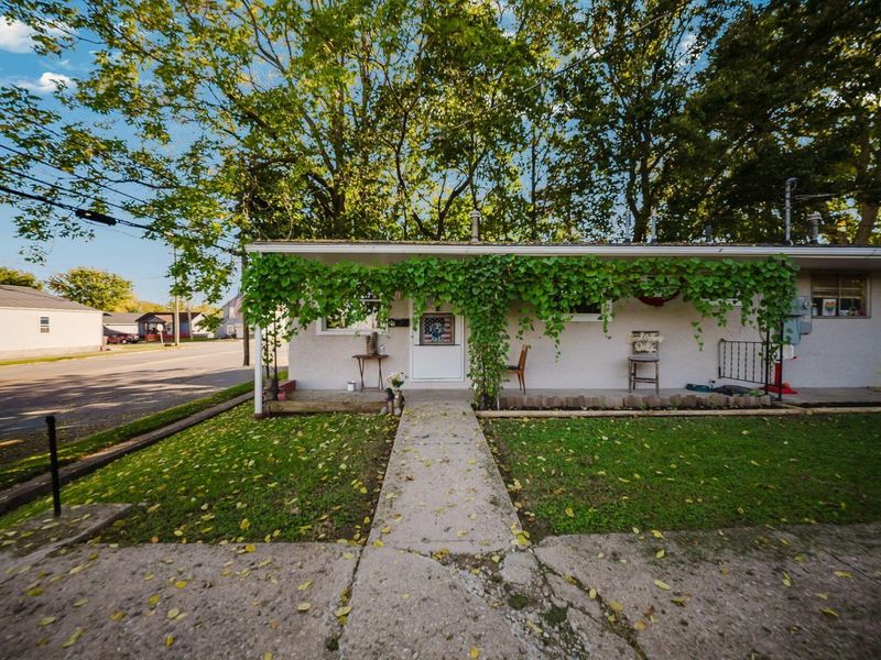 1025 S Pickaway Street, Circleville, OH 43113 Photo 5