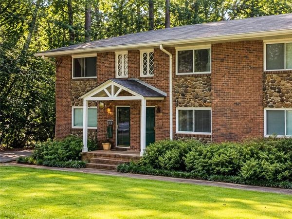 2412 Peachwood Circle NE, Unit 2, Atlanta, GA 30345