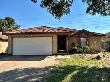 1416 Nelson Place, Fort Worth, TX 76028
