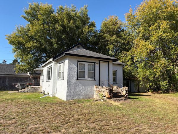 324 SW 4th Street , Brainerd, MN 56401