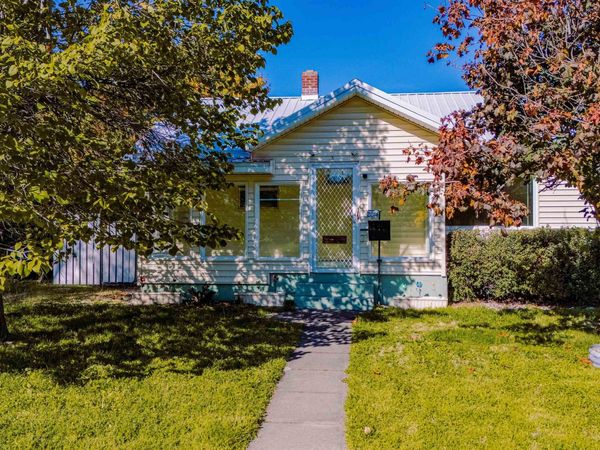 2014 W Shannon Ave, Spokane, WA 99205