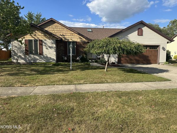 1755 Tiffin Drive, Defiance, OH 43512
