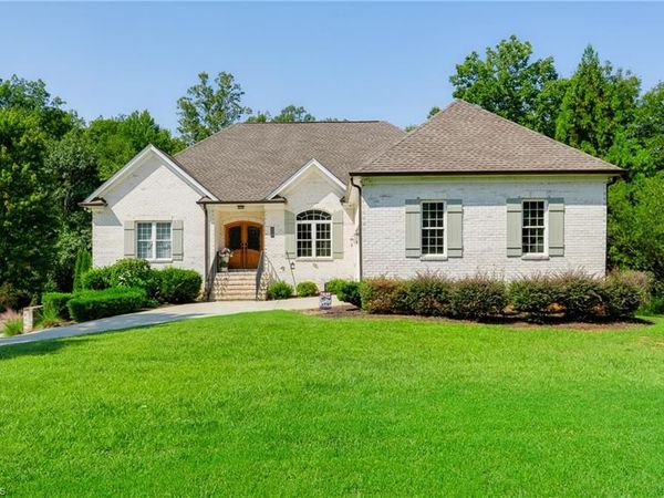 931 Golf House Road, Whitsett, NC 27377