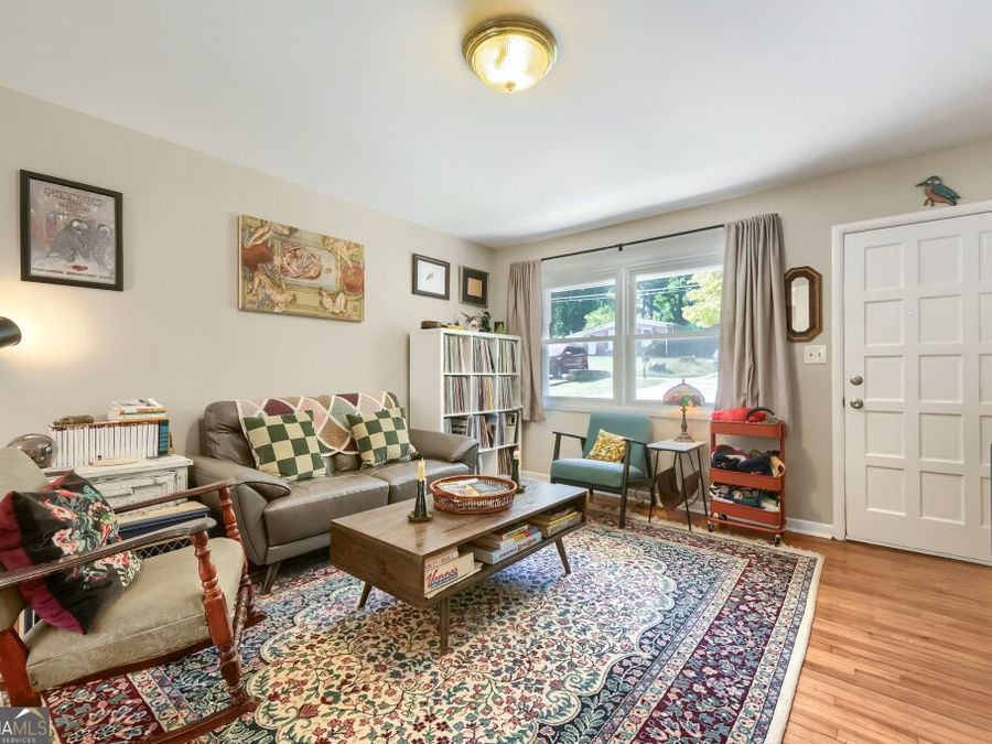 Property Image 6