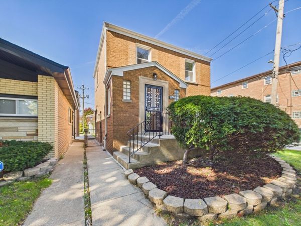 8714 S Merrill Avenue , Chicago, IL 60617