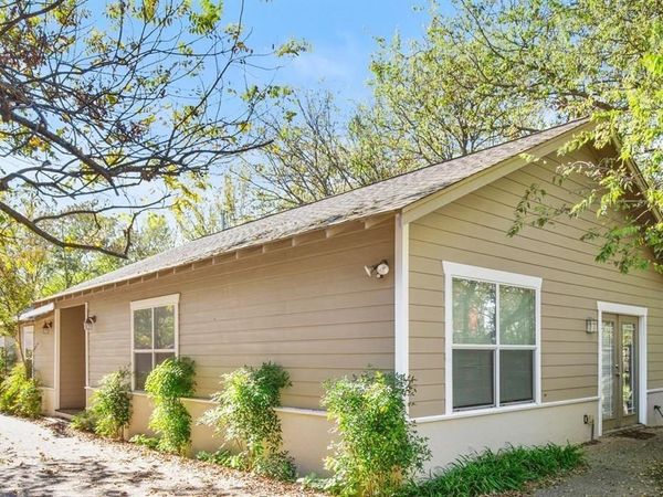 910 E 51st ST, Austin, TX 78751