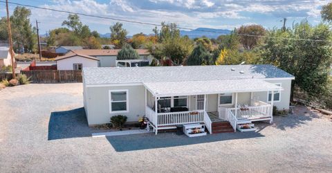 18 Scarsdale Drive, Yerington, NV 89447 Photo