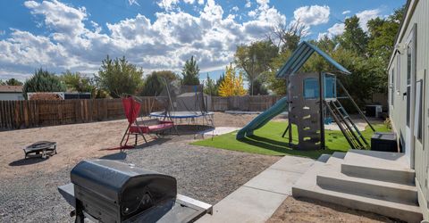 18 Scarsdale Drive, Yerington, NV 89447 Photo