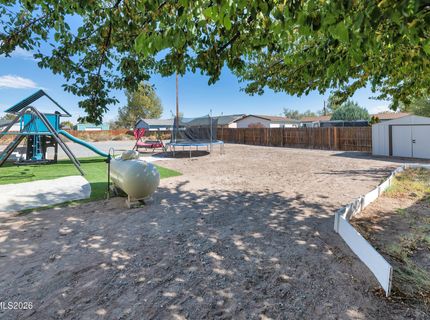 18 Scarsdale Drive, Yerington, NV 89447 Photo