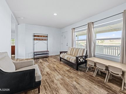 18 Scarsdale Drive, Yerington, NV 89447 Photo