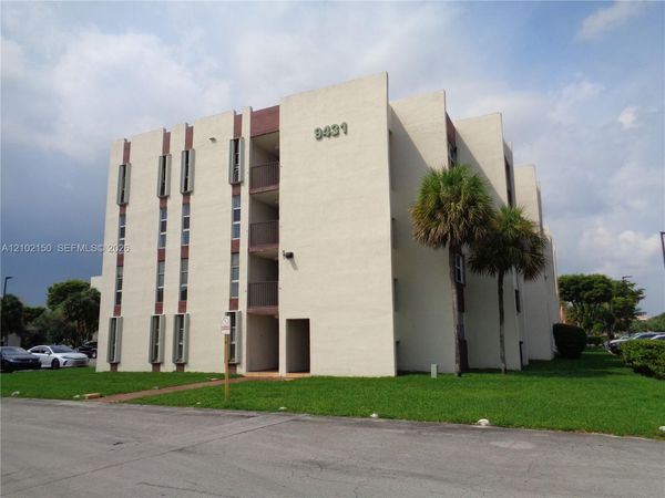 9431 SW 4th St, Unit 103-7, Miami, FL 33174