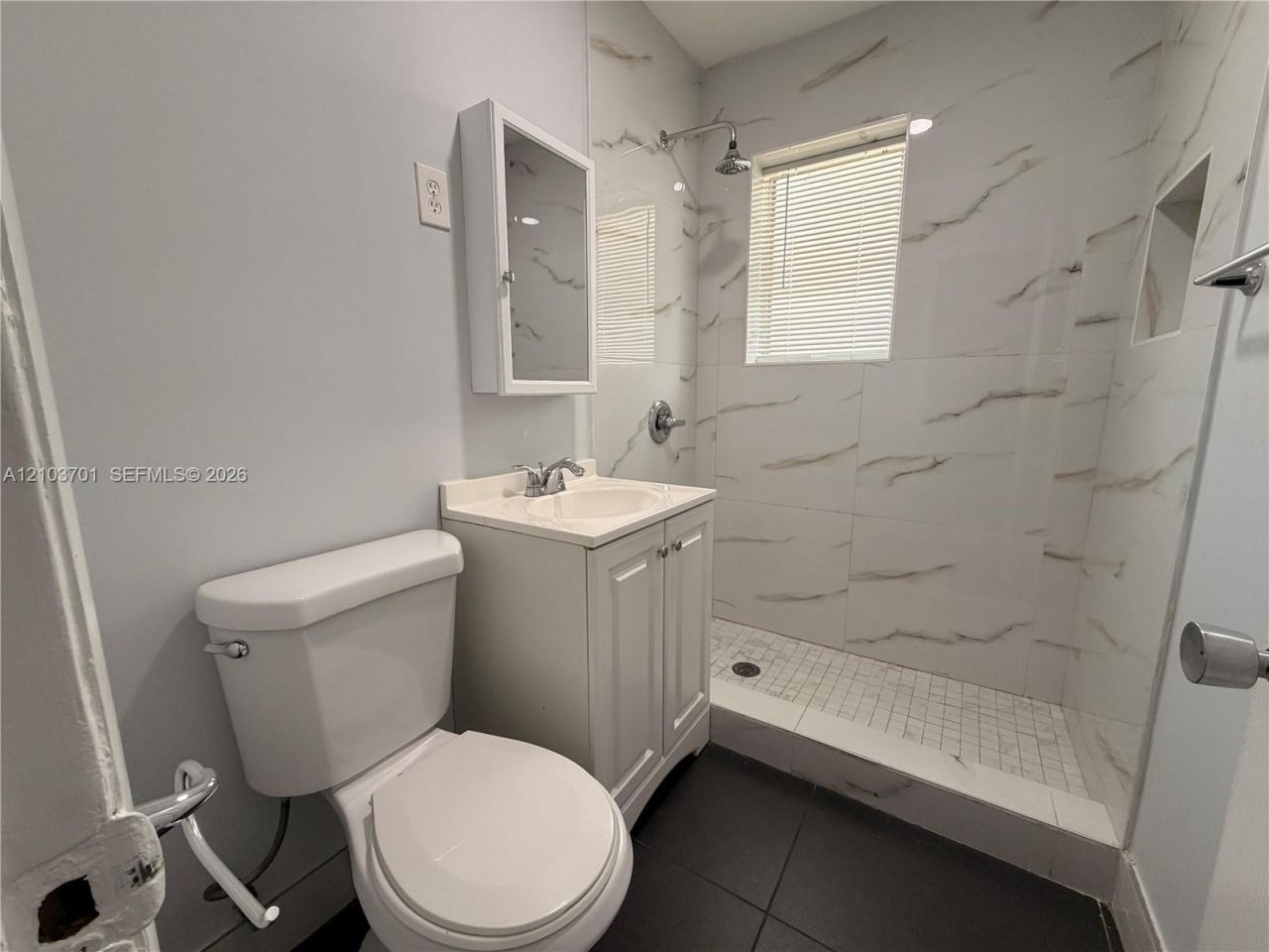 3040 NW 27th St , Unit 3040, Miami, FL 33142 Photo