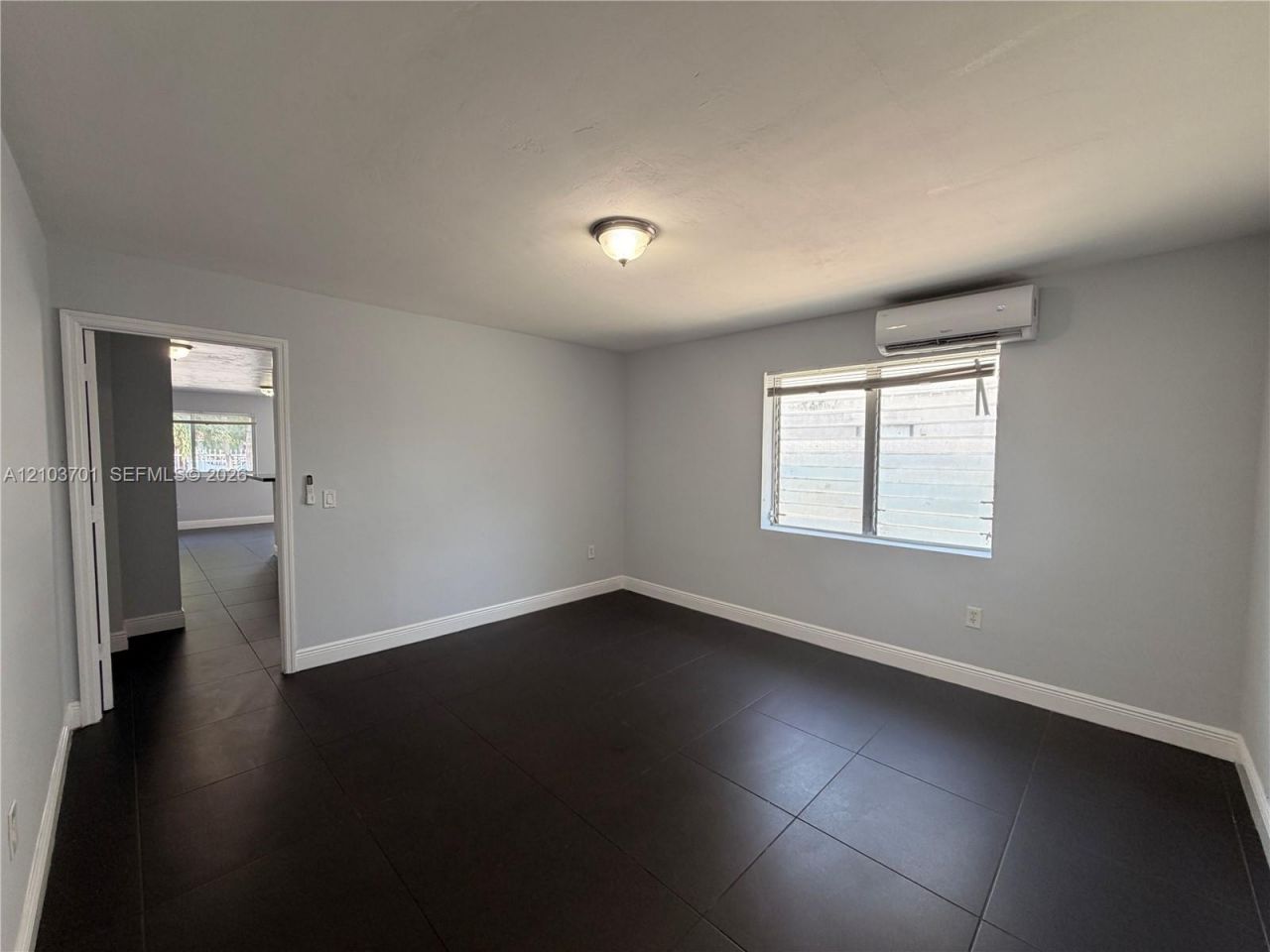 3040 NW 27th St , Unit 3040, Miami, FL 33142 Photo