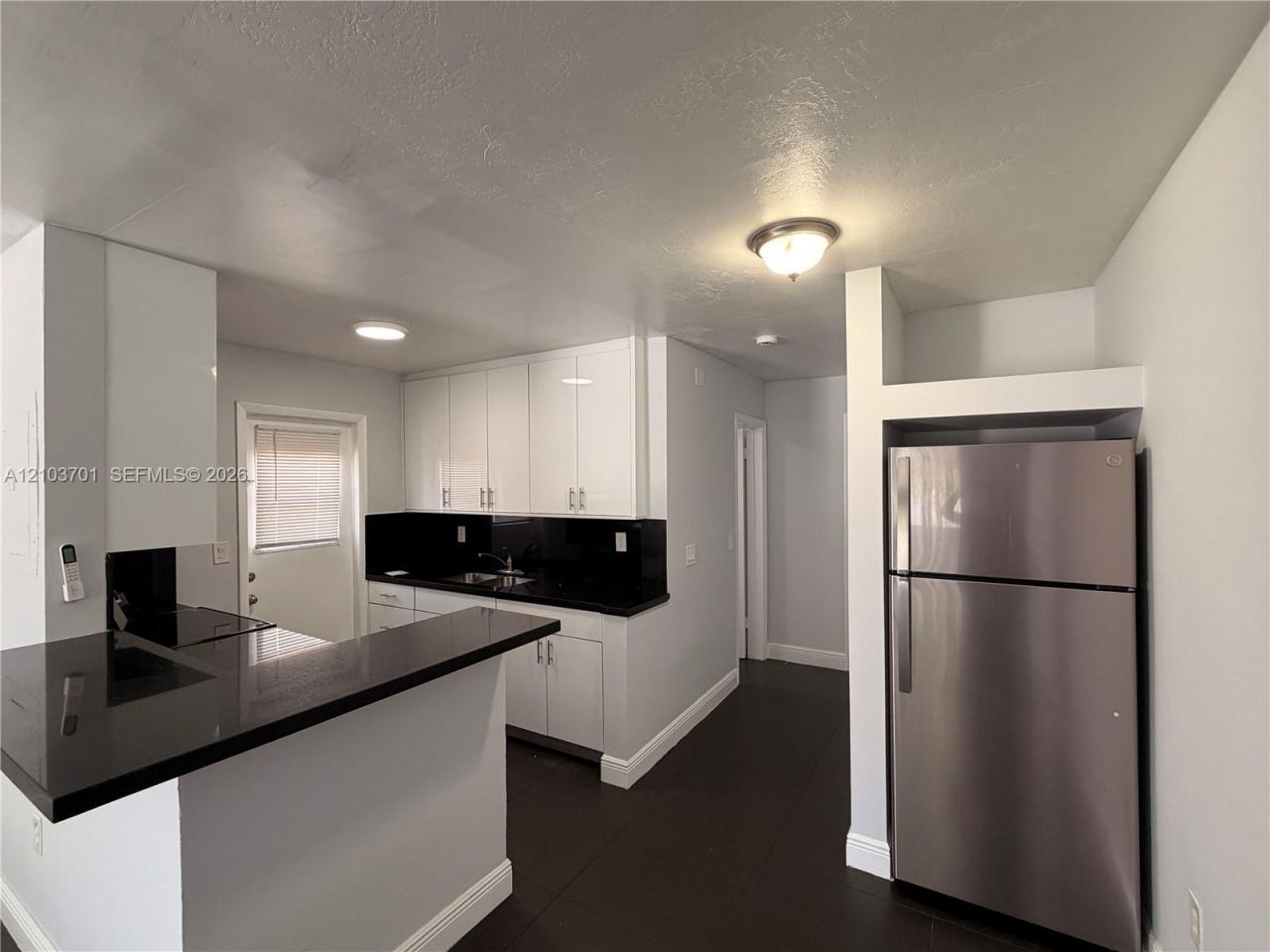 3040 NW 27th St , Unit 3040, Miami, FL 33142 Photo