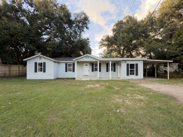 314 W 9 1/2 Mile Road, Ensley, FL 32534