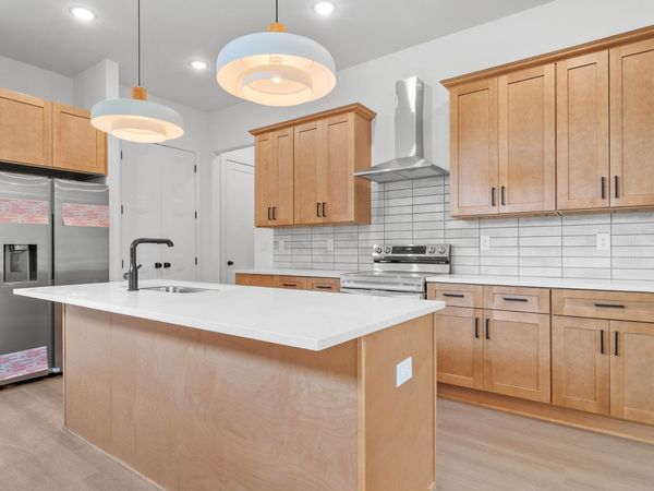196B Queen Ave , Nashville, TN 37207