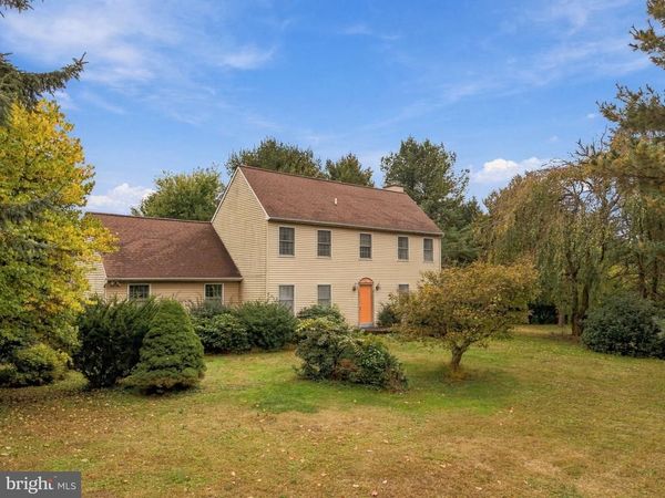 703 BROAD STREET, PERKASIE, PA 18944