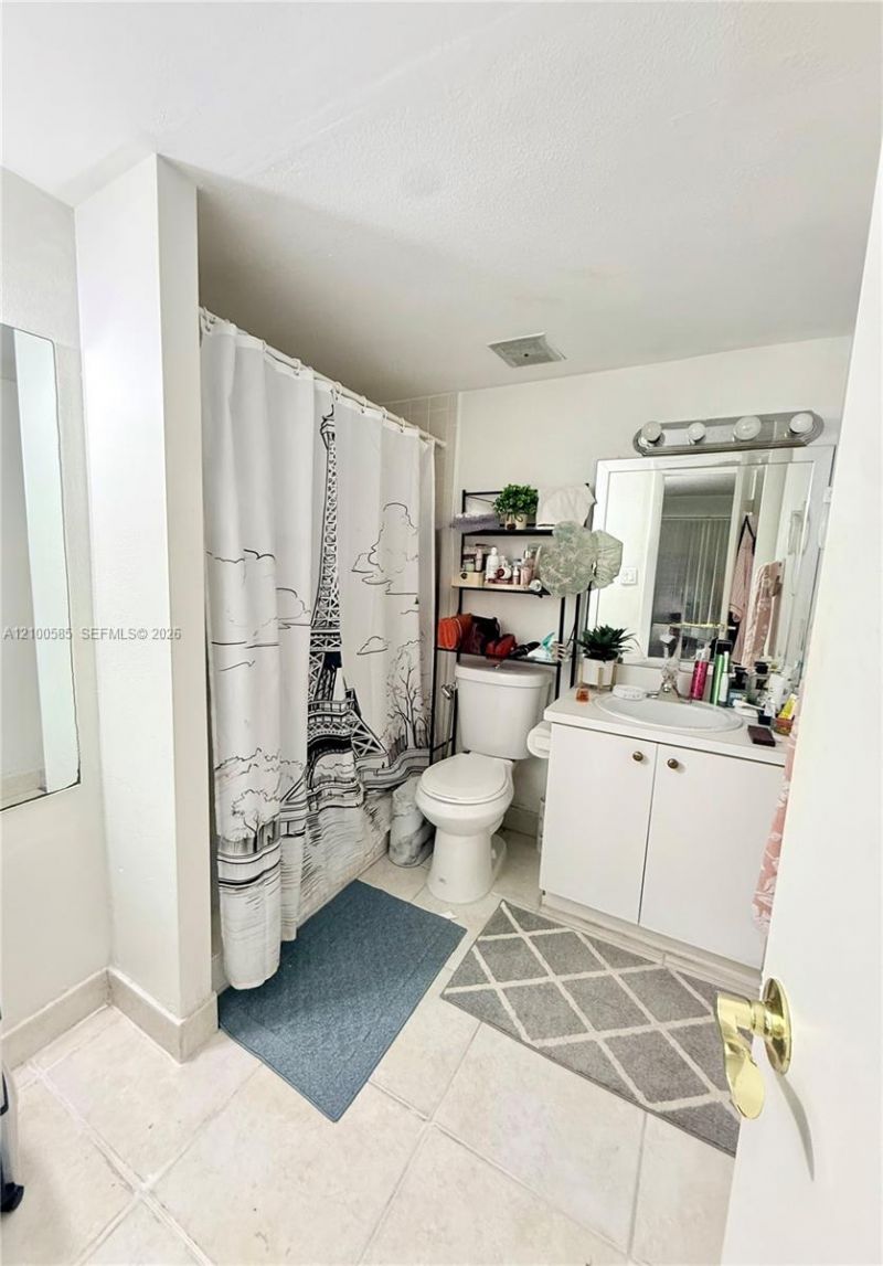 17901 NW 68th Ave , Unit T101, Hialeah, FL 33015 Photo