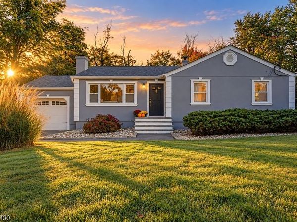 5 Hickory Pl, Randolph, NJ 07869
