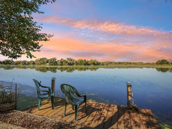 1654 W County Road F Rd, Sullivan, WI 53178