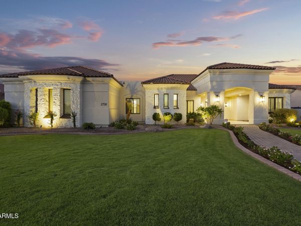 2758 E LOCUST Drive, Chandler, AZ 85286