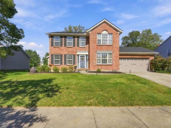806 Hamlin Drive, Hamilton Twp, OH 45039