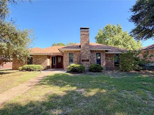 1002 Glenda Street, Terrell, TX 75160