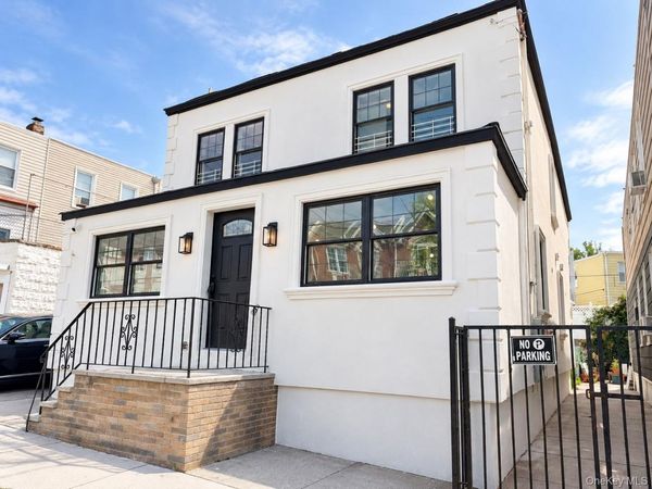 6038 78th Avenue , Ridgewood, NY 11385