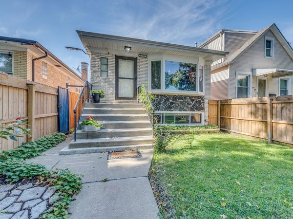3218 N Nagle Avenue , Chicago, IL 60634